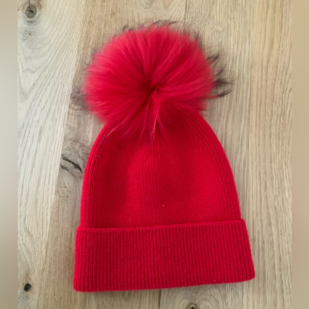 Red Rib-knit Beanie - Picture 2 of 6